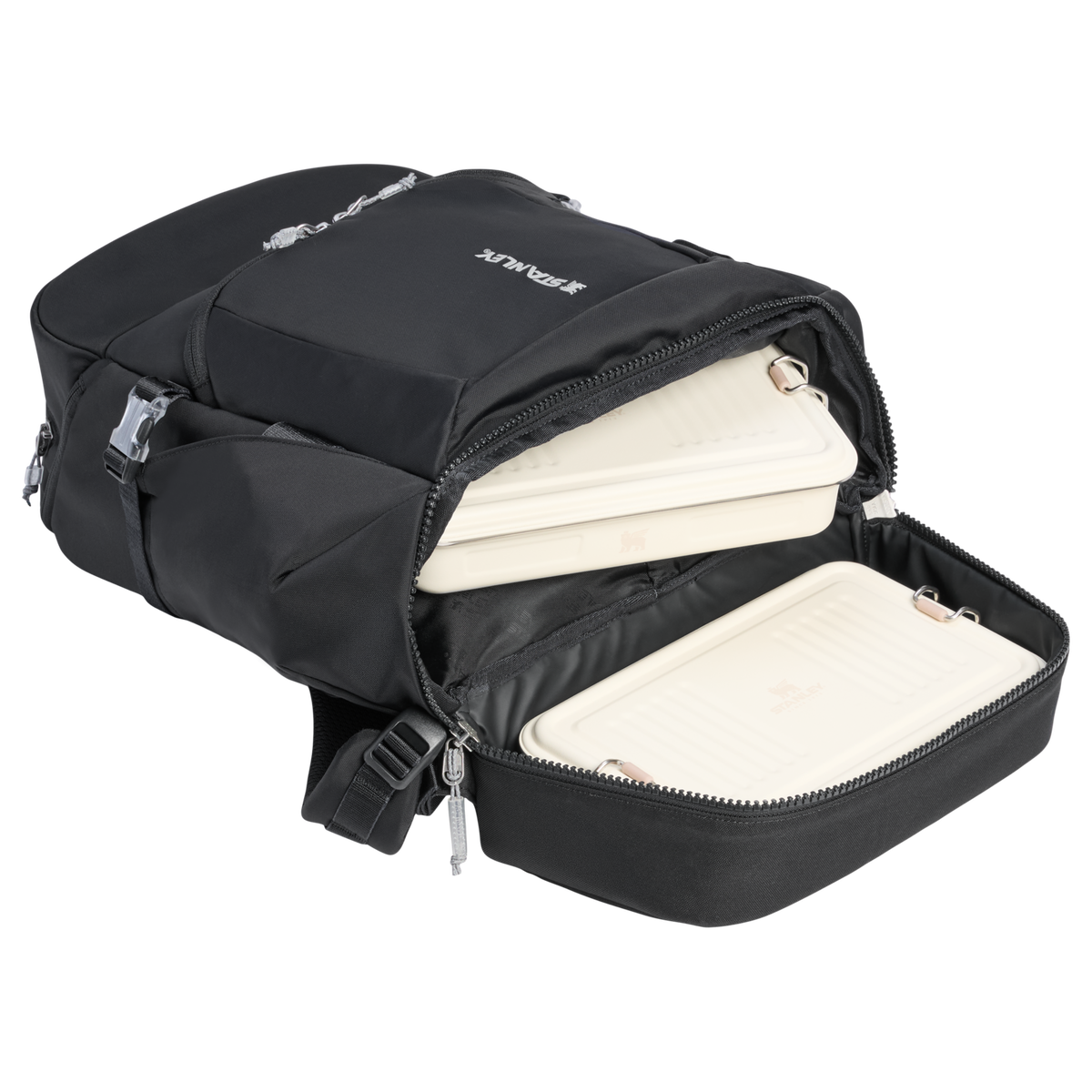 Stanley 1913 The Vitalize™ Backpack 30.9 QT in Black