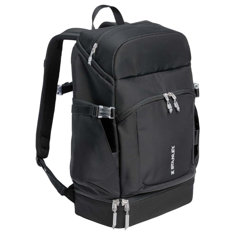 Stanley 1913 The Vitalize™ Backpack 30.9 QT in Black